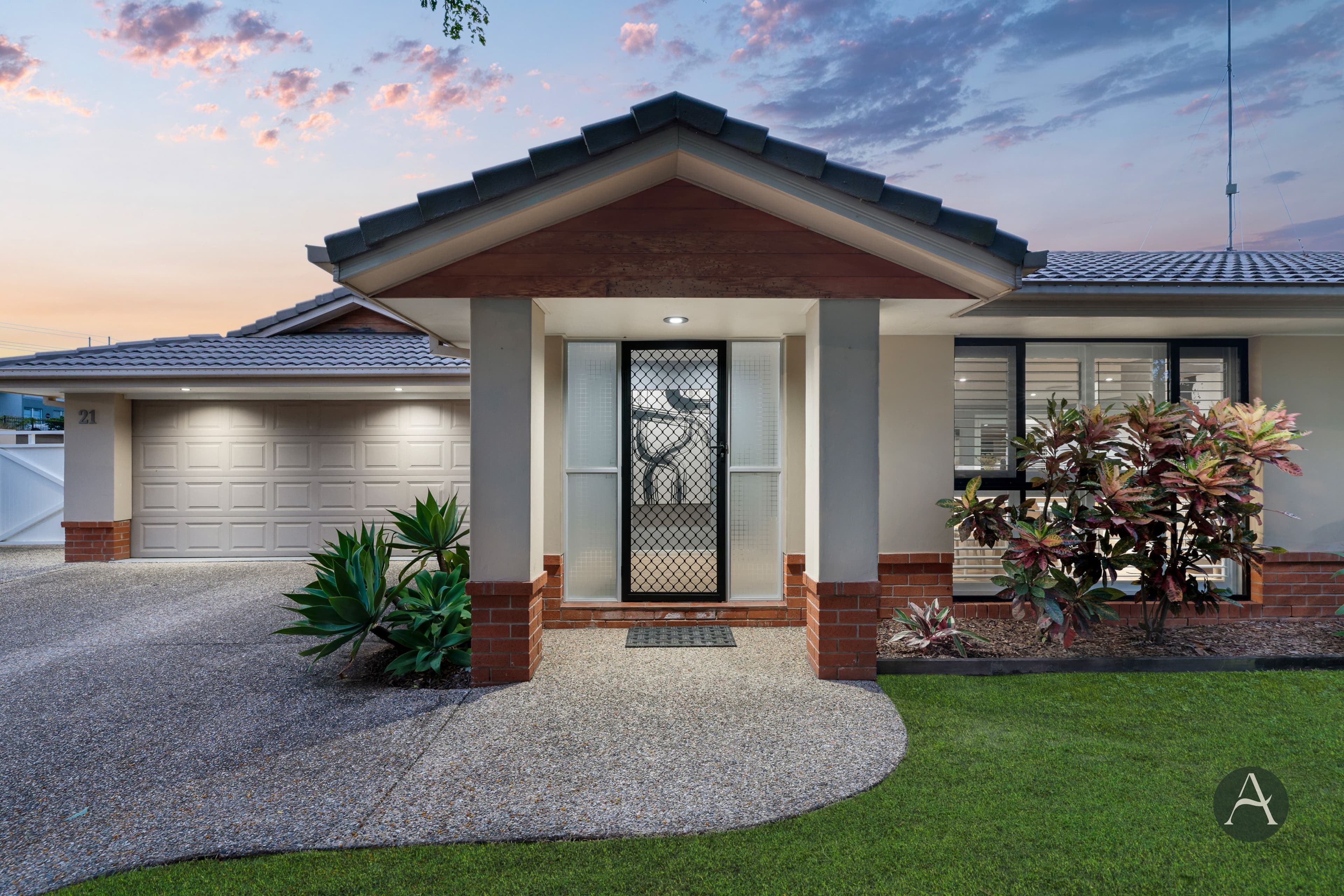 21 Roe Street, Upper Coomera QLD 4209, Upper Coomera - Thumbnail 3