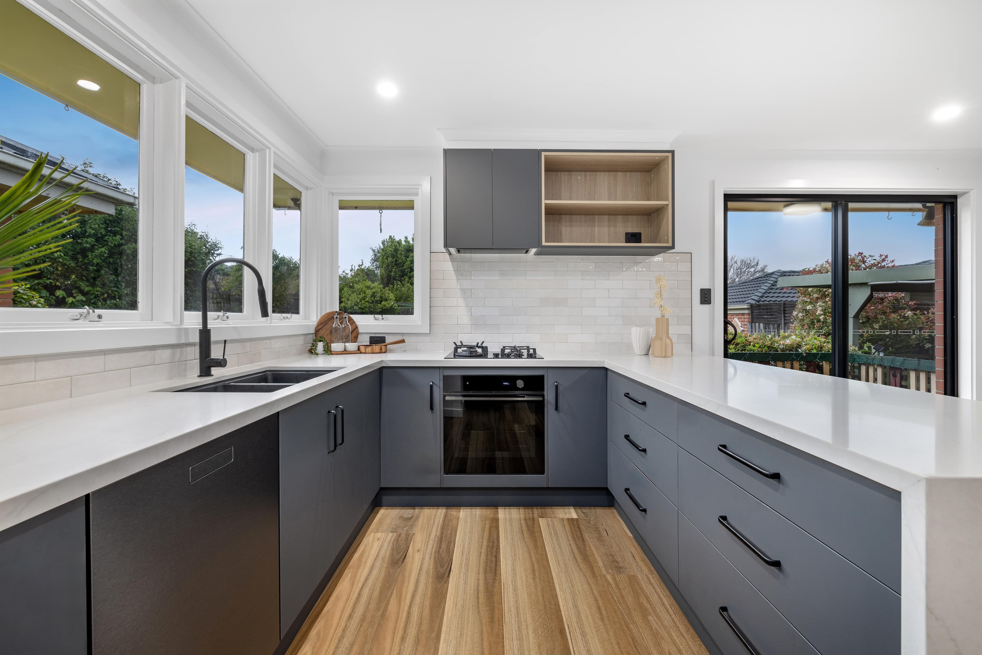 425 Scoresby Road, Ferntree Gully VIC 3156, Ferntree Gully - Image 1
