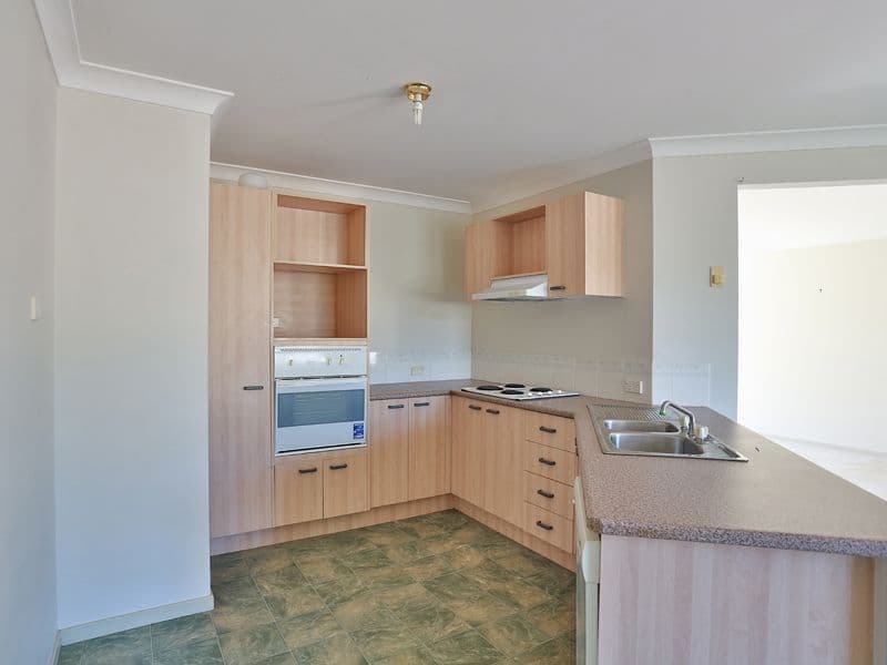 61 Lilly Pilly Crescent, FITZGIBBON QLD 4018, Fitzgibbon - Thumbnail 2
