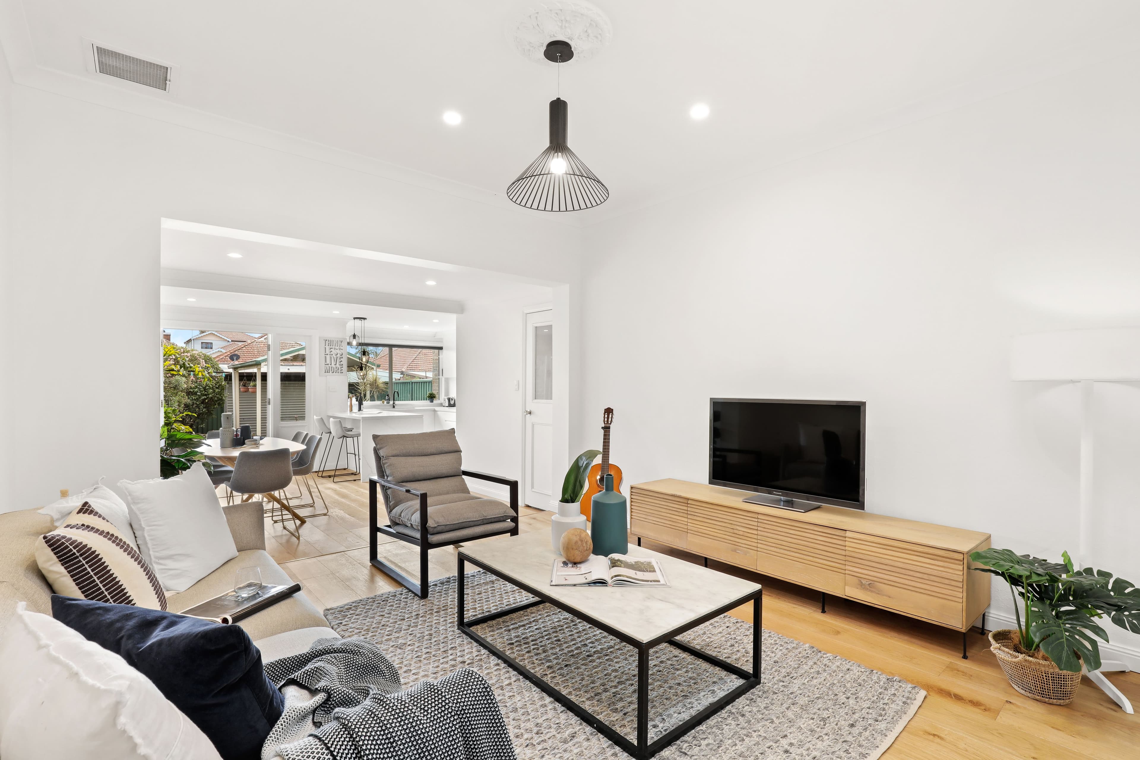 14 Temple Street, Stanmore - Thumbnail 3
