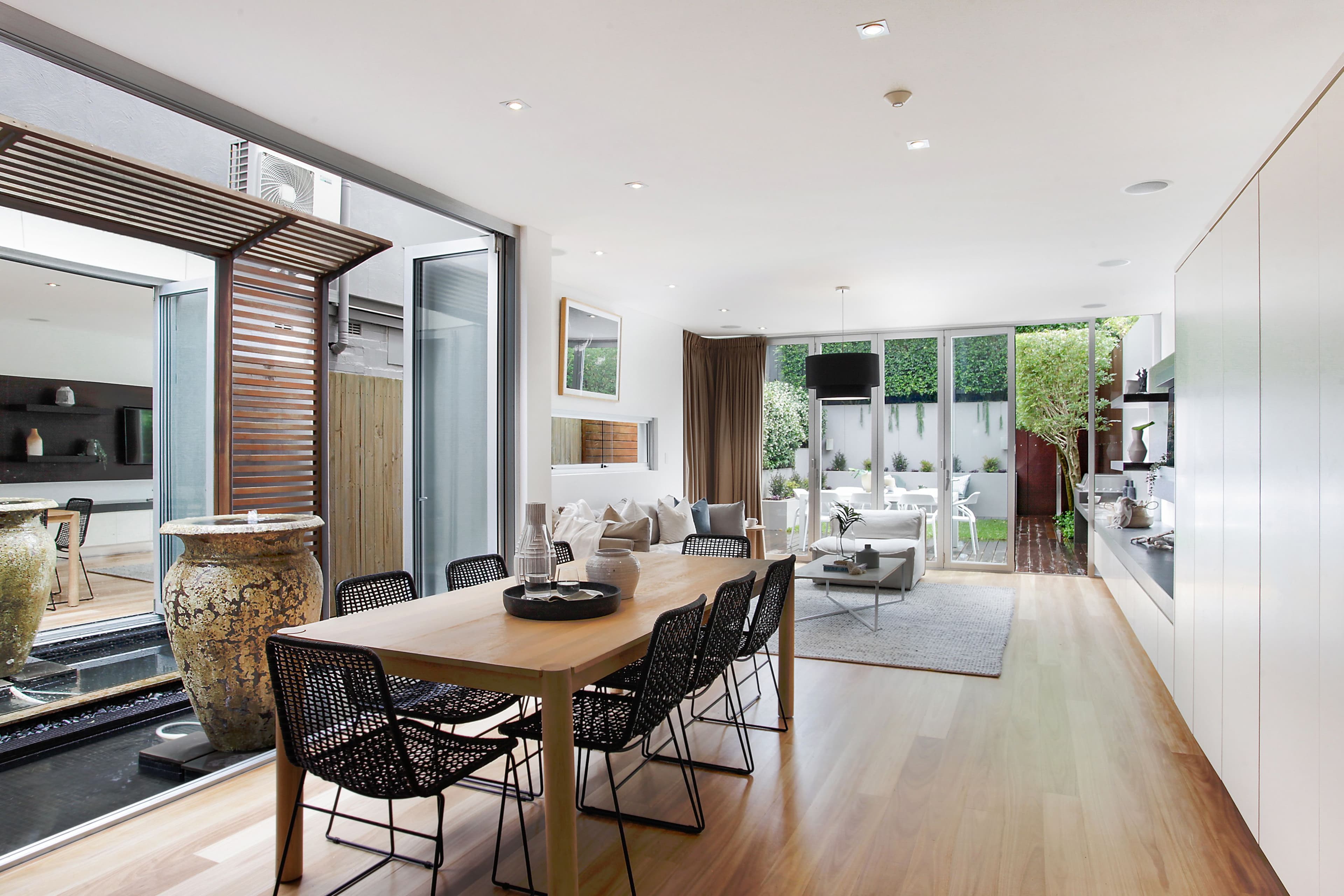 8 Stewart Street, North Bondi NSW 2026, North Bondi - Thumbnail 2