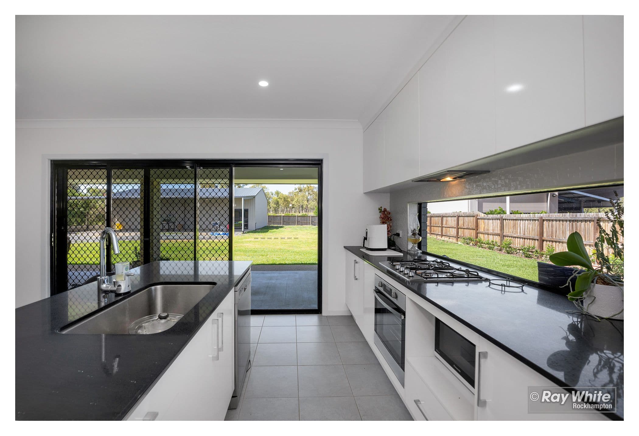 5 Tomtit Avenue, Parkhurst QLD 4702, Parkhurst - Thumbnail 4