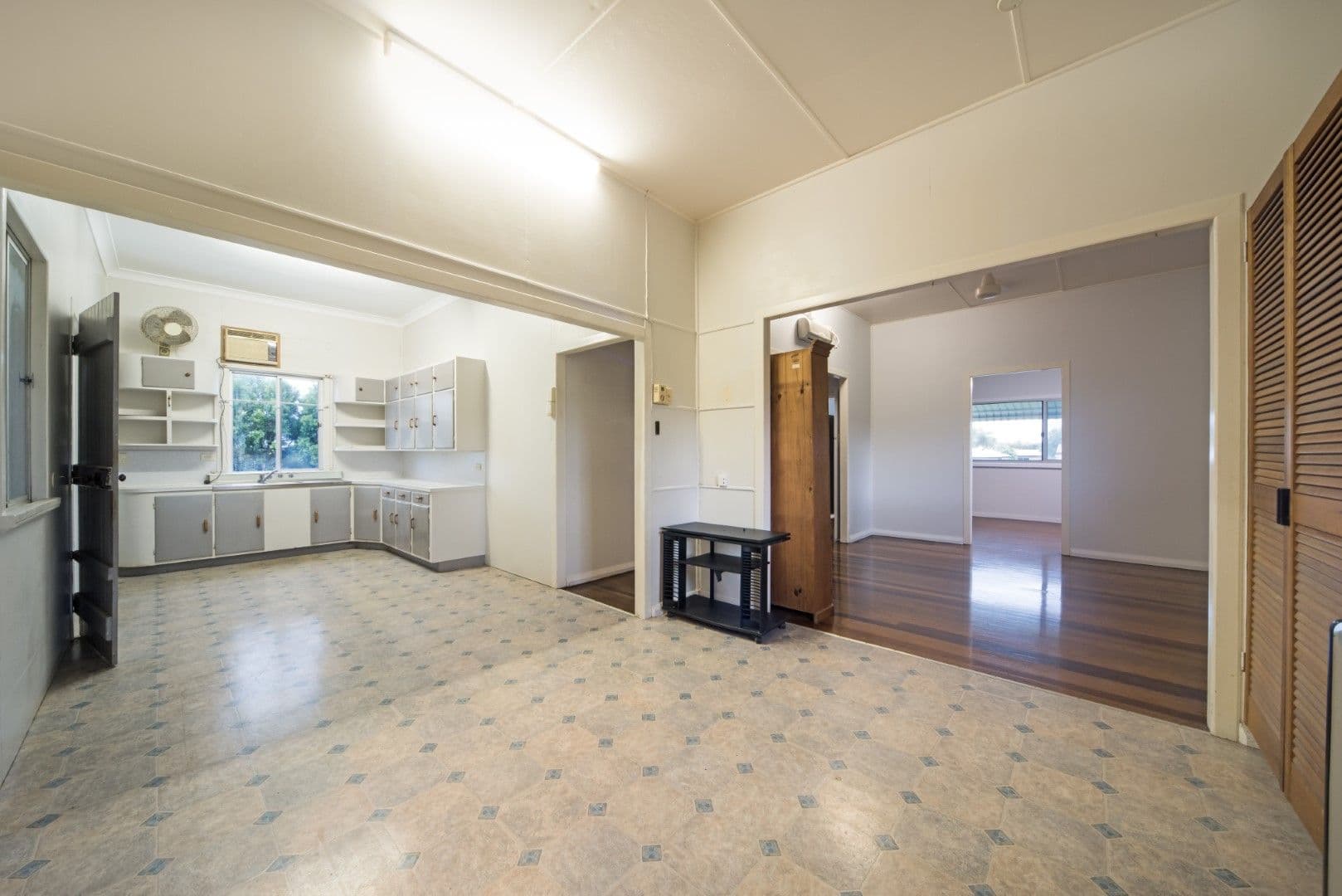 18 Dodd Street, Proserpine QLD 4800, Proserpine - Thumbnail 7
