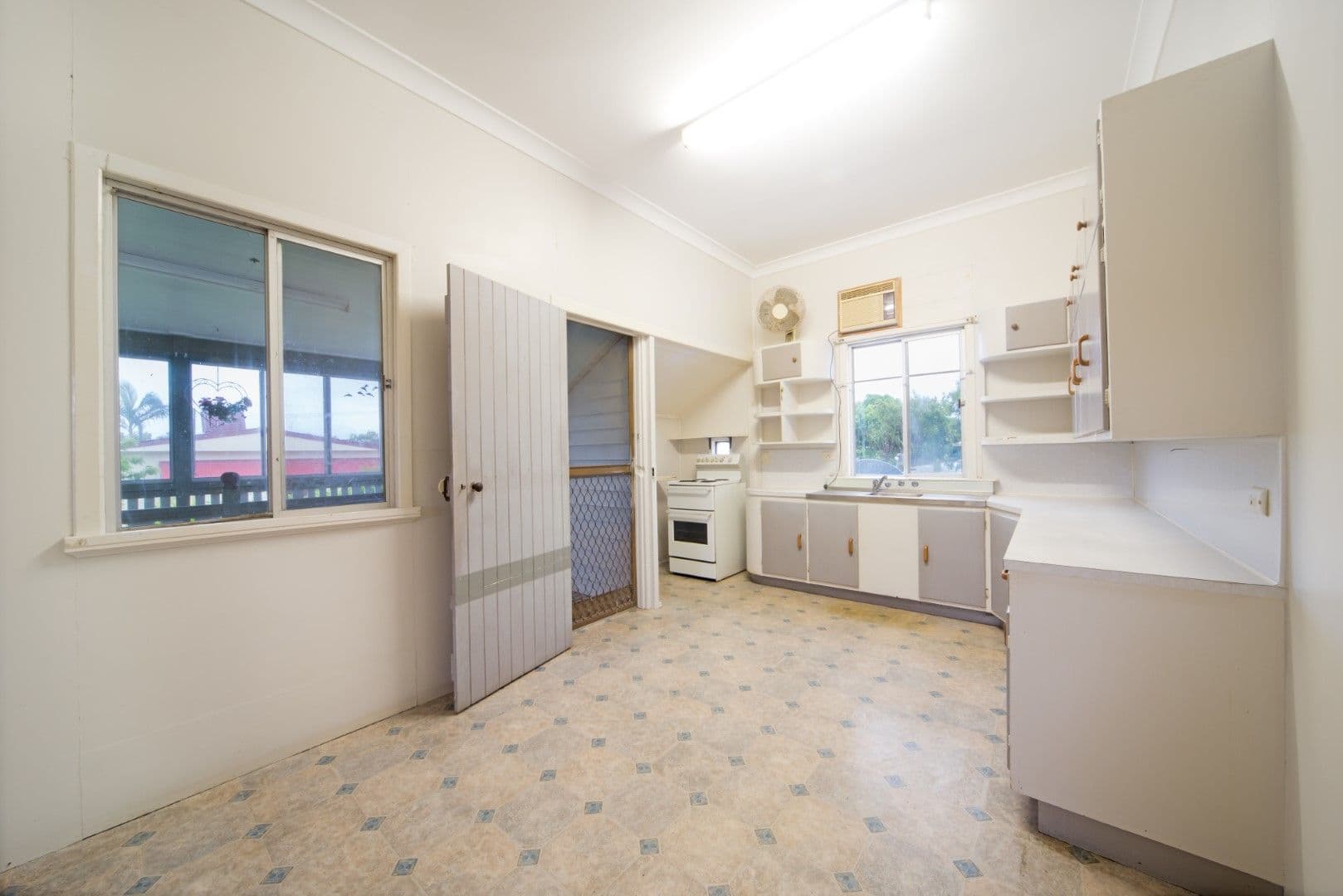 18 Dodd Street, Proserpine QLD 4800, Proserpine - Thumbnail 8