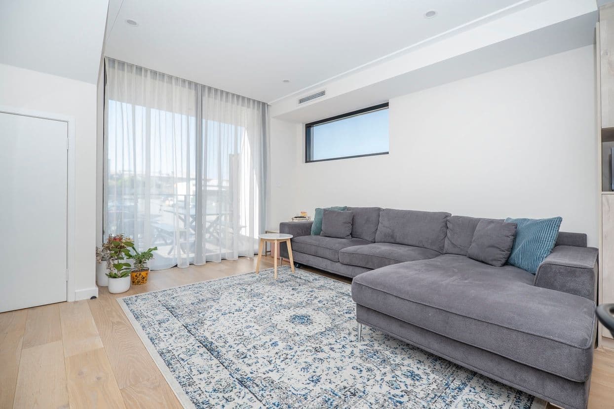 1E St Leonards Street, Mosman Park WA 6012, Mosman Park - Thumbnail 2