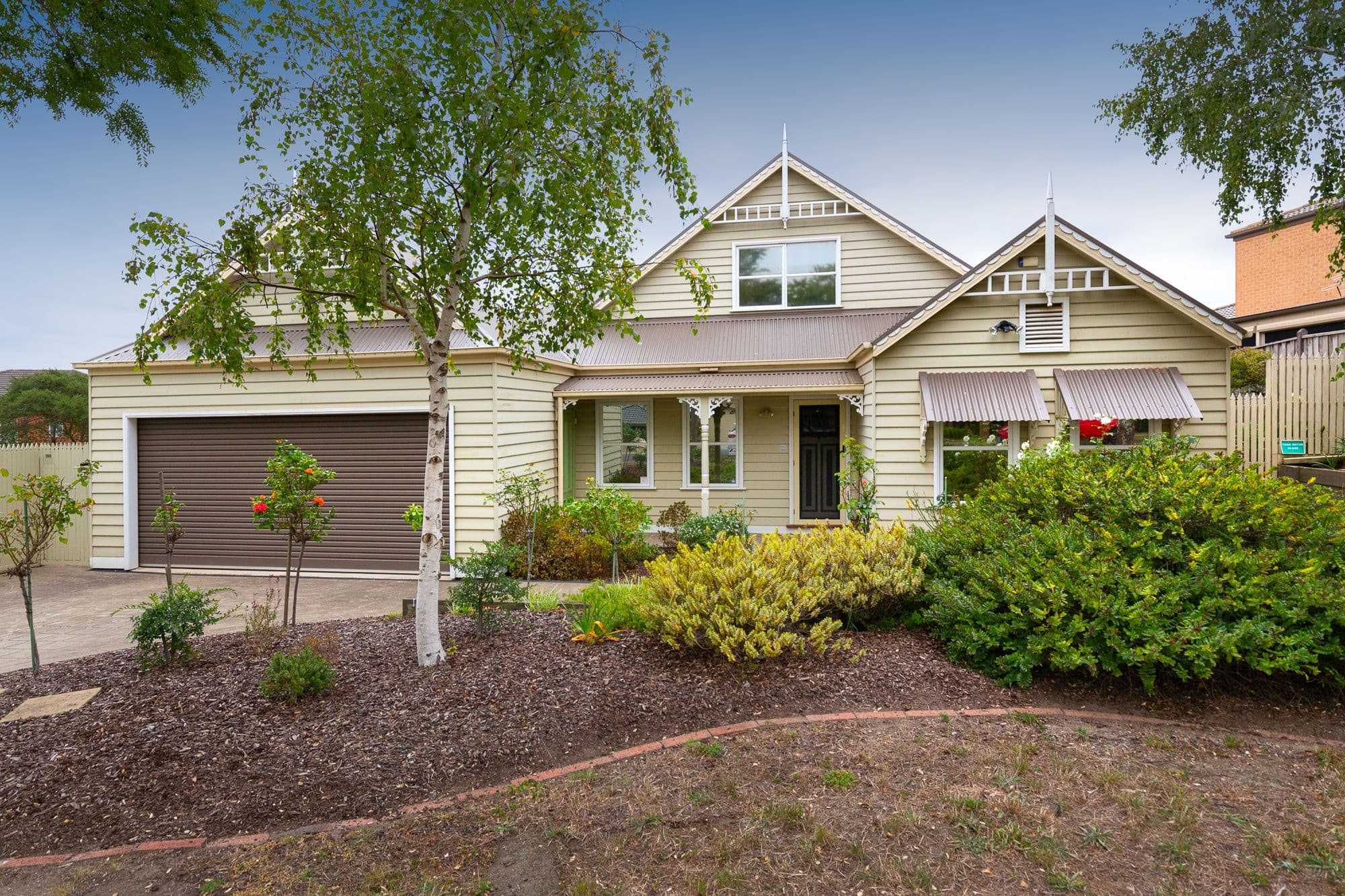 33 Hillgrove Crescent, Berwick VIC 3806, Berwick - Image 1