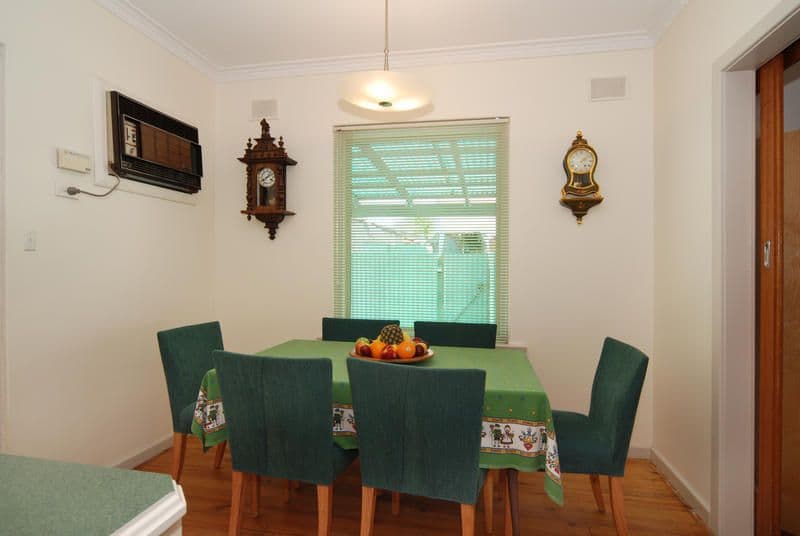 4 Dianella Place, Mount Annan, NSW, 2567, Mount Annan - Thumbnail 3