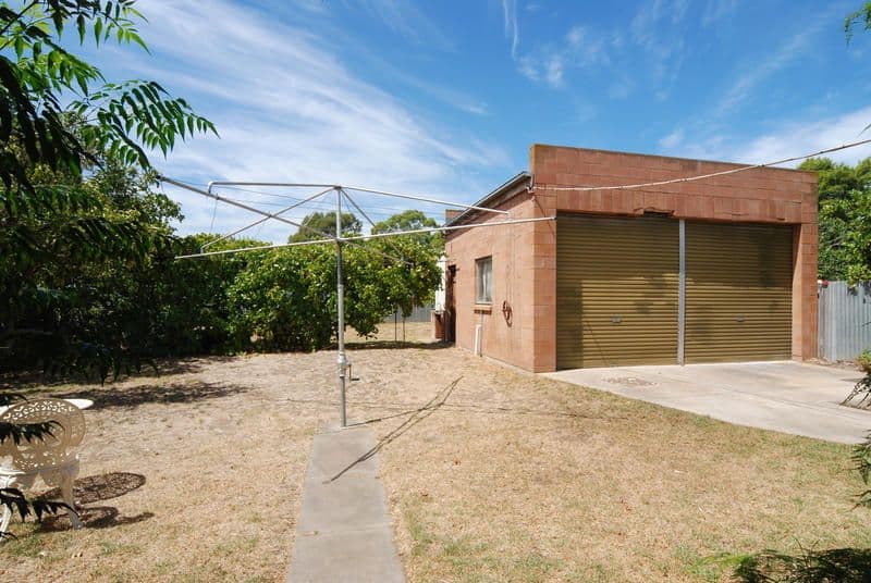 4 Dianella Place, Mount Annan, NSW, 2567, Mount Annan - Thumbnail 8