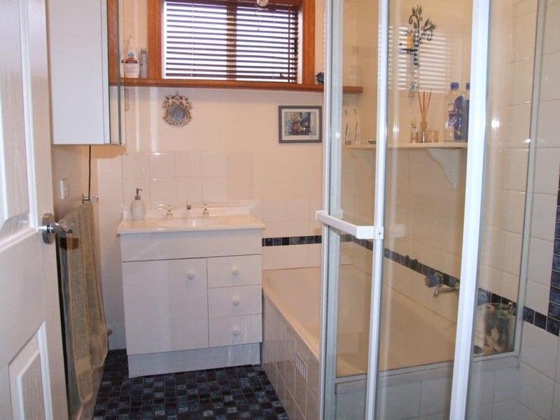 8 Barton Crescent, BURTON SA 5110, Burton - Thumbnail 3