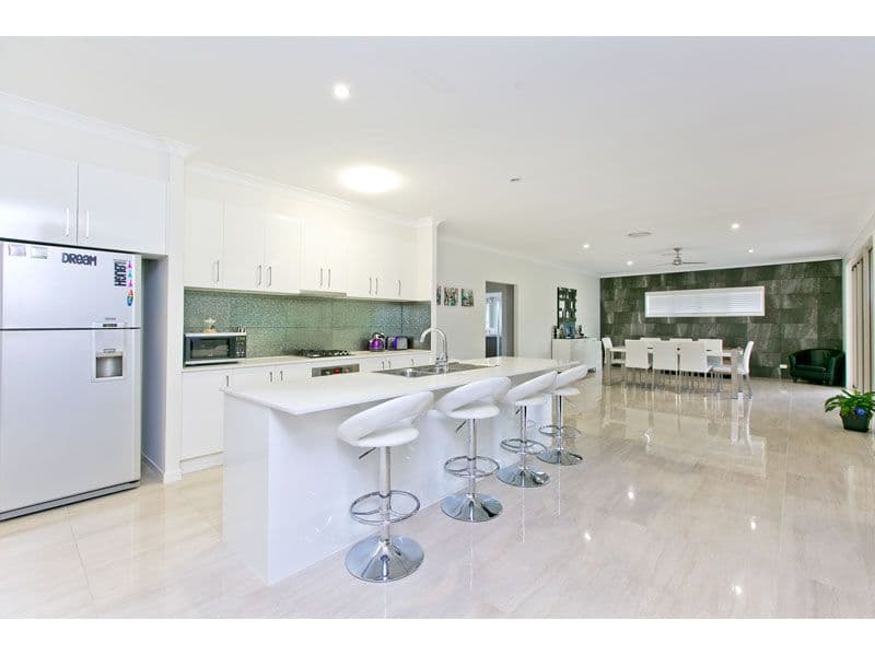 L173 Turtle Place, Redland Bay QLD 4165, Redland Bay - Image 1