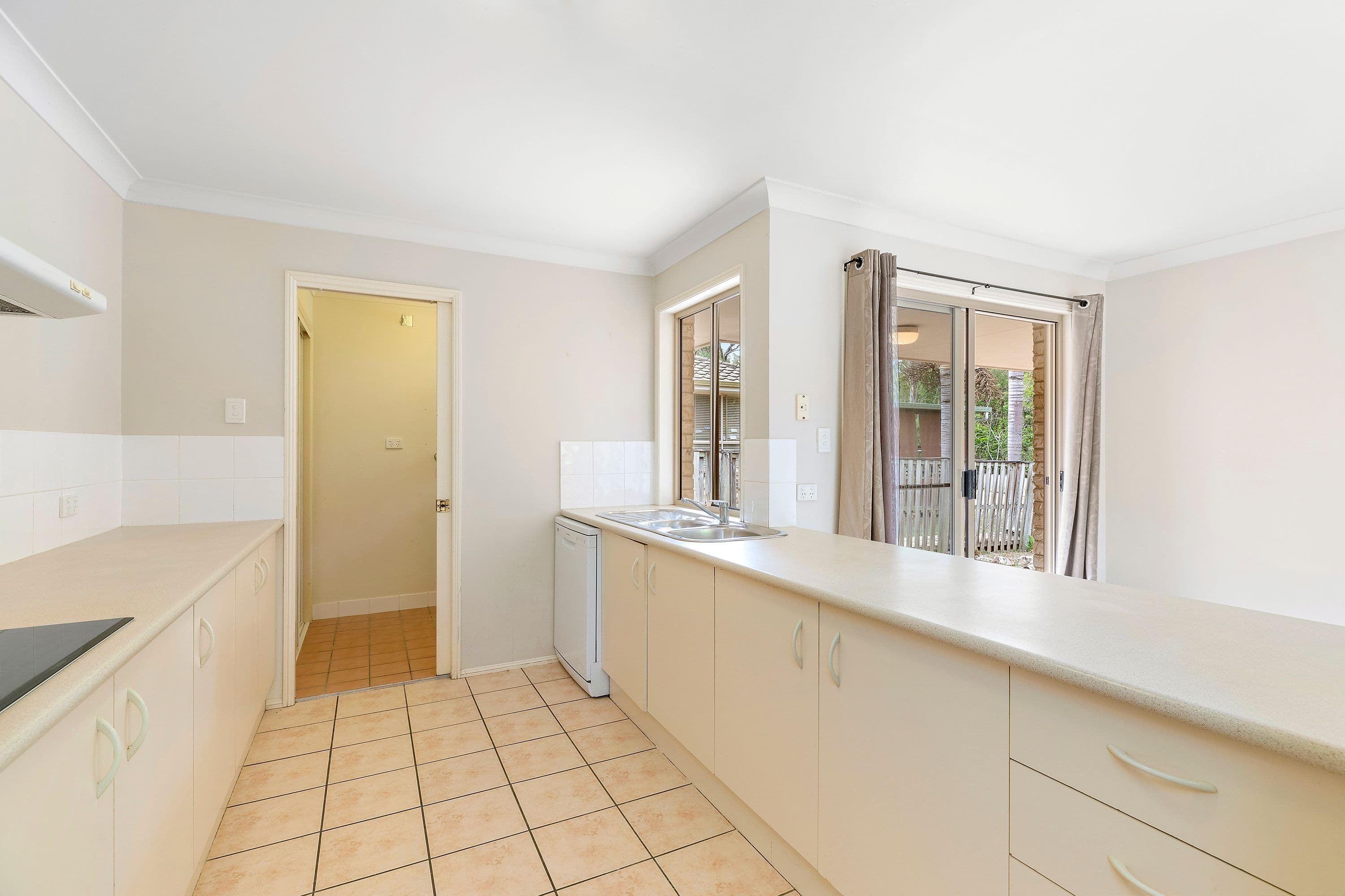 4 Satinwood Street, Noosaville QLD 4566, Noosaville - Thumbnail 6