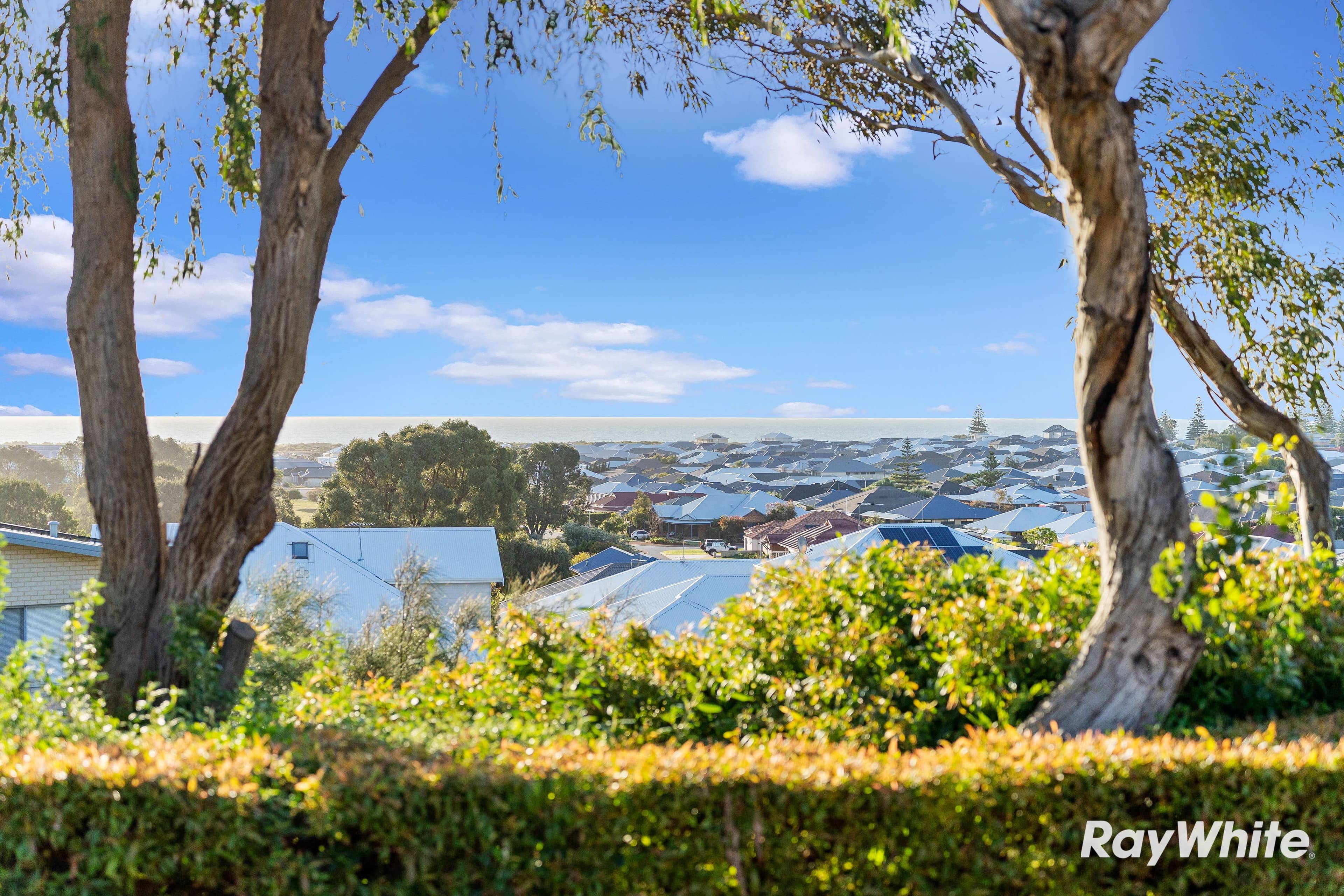 38 Emerald Court, Singleton WA 6175, Singleton - Thumbnail 2