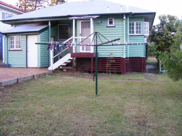 28 Dinmore Street, MOOROOKA QLD 4105, Moorooka - Thumbnail 5
