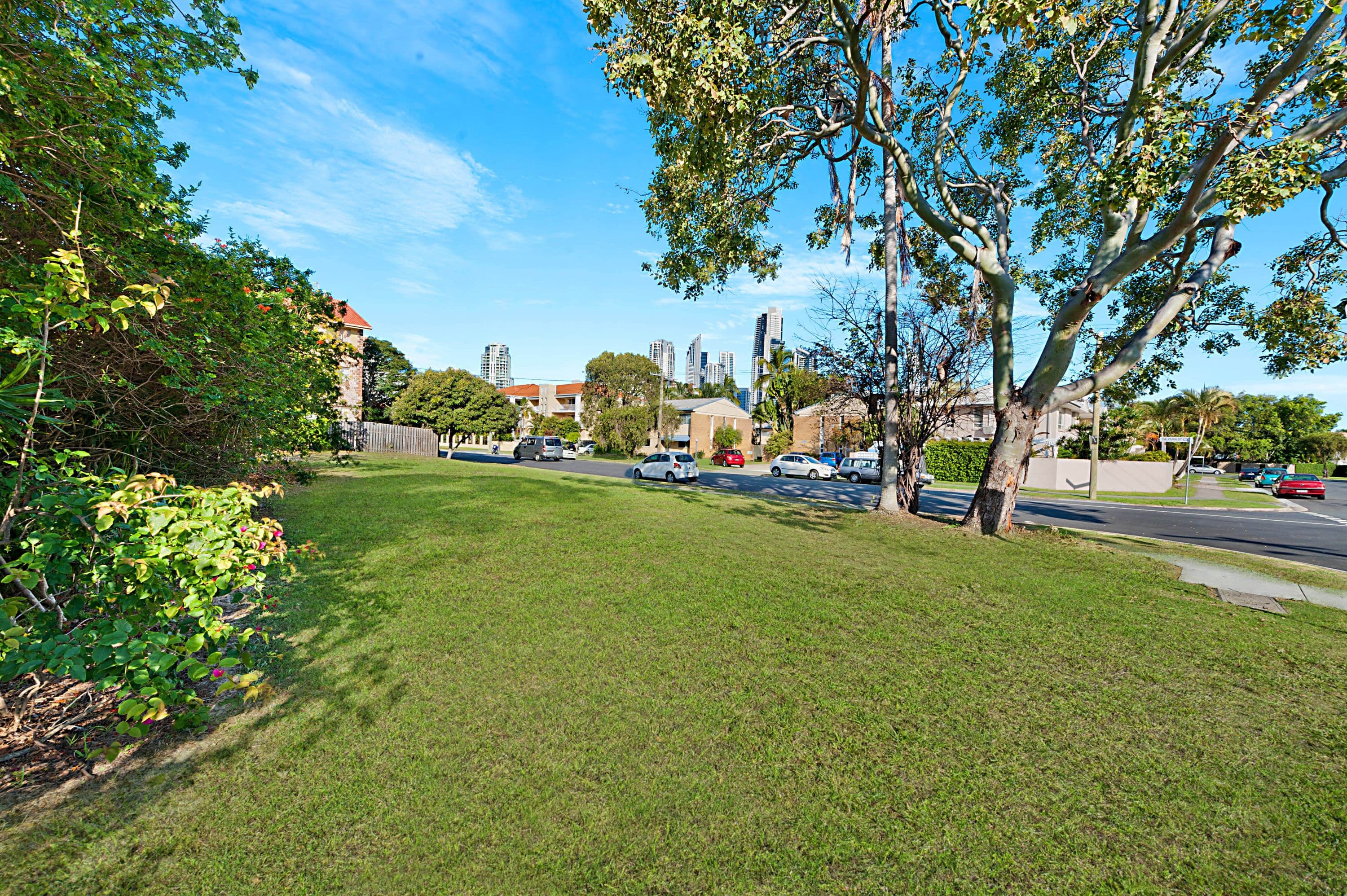 27 Burra Street, Chevron Island QLD 4217, Chevron Island - Thumbnail 3