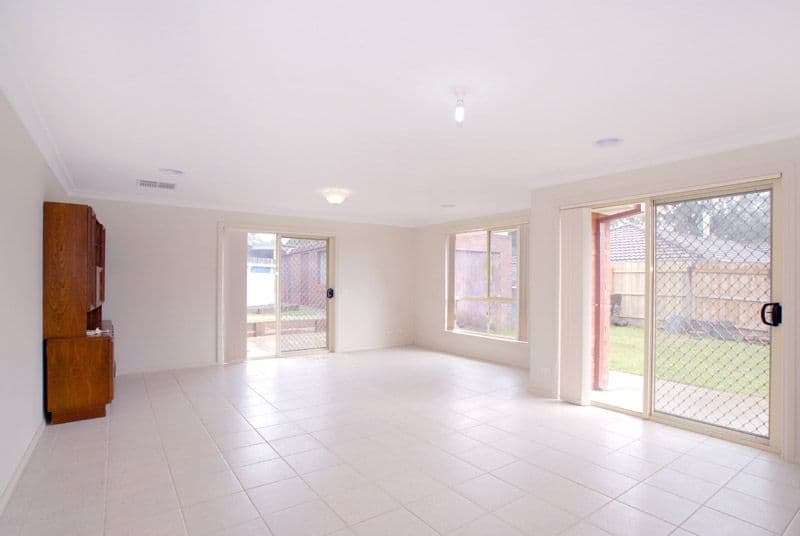10 Basin Court, THE BASIN VIC 3154, The Basin - Thumbnail 5