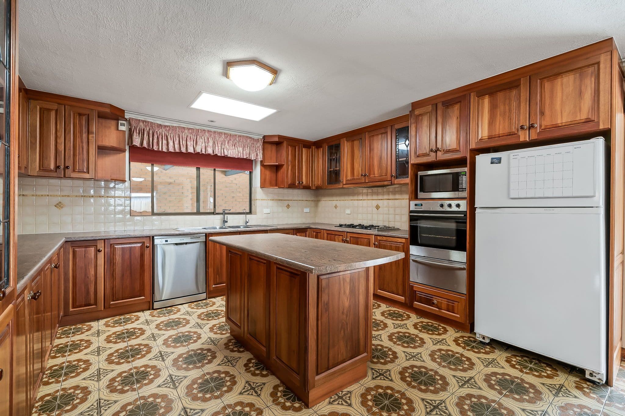 303 Tapleys Hill Road, Seaton SA 5023, Seaton - Thumbnail 5