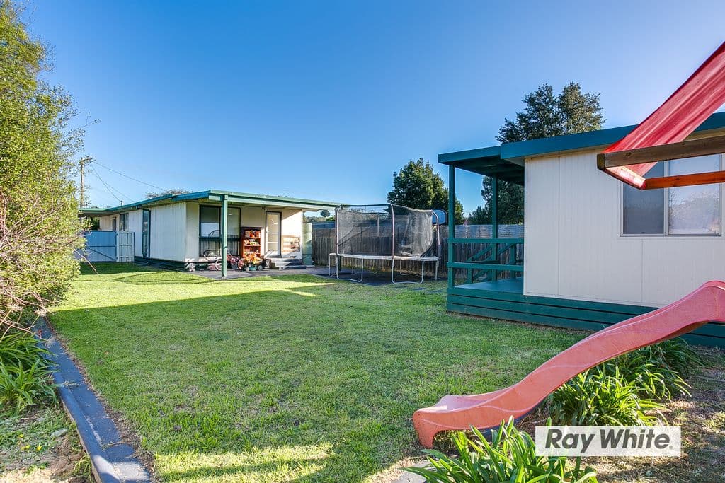 18 Meadow Avenue, Rye VIC 3941, Rye - Thumbnail 4