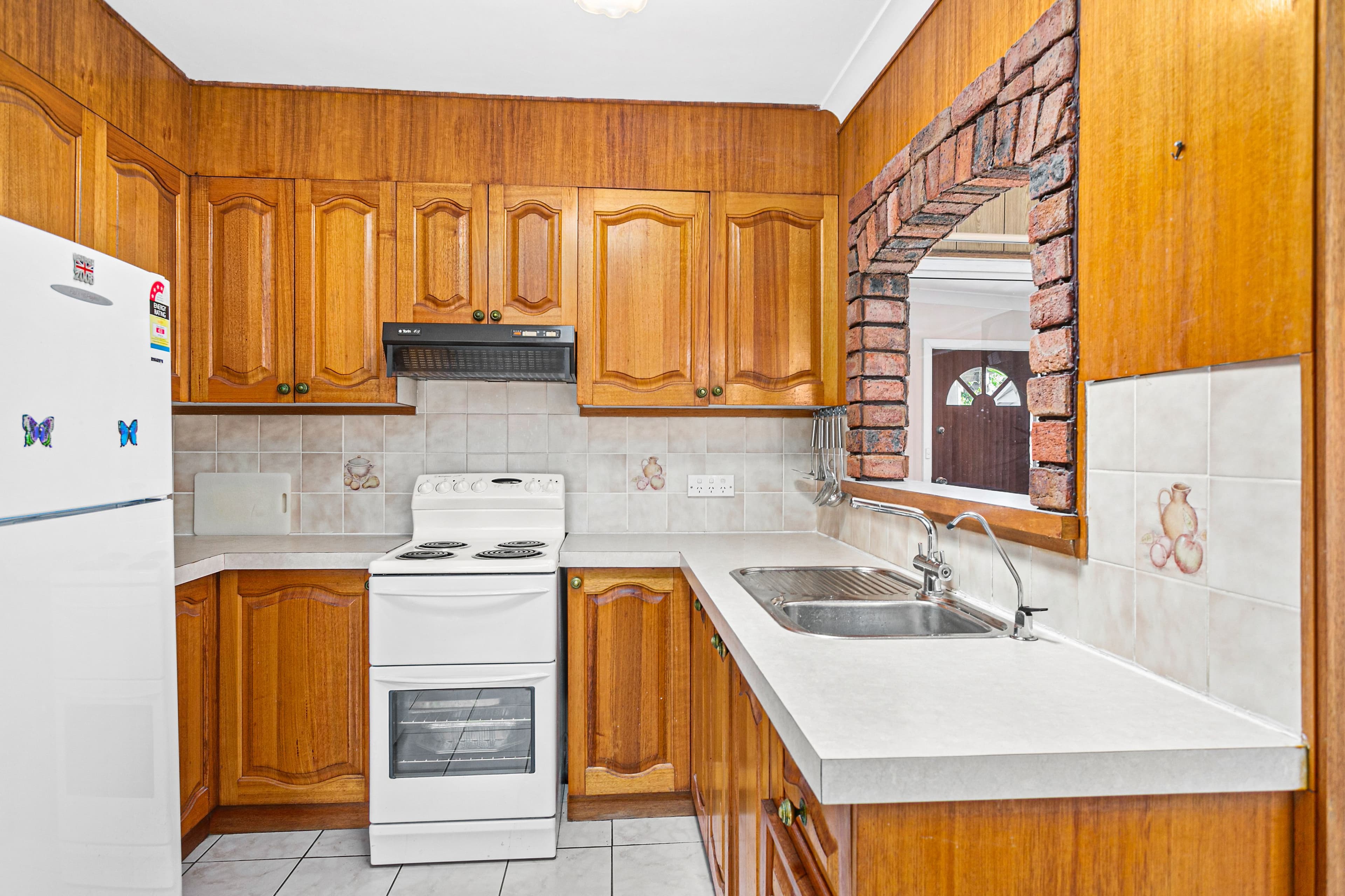 16 McCabe Street, Warilla NSW 2528, Warilla - Thumbnail 3