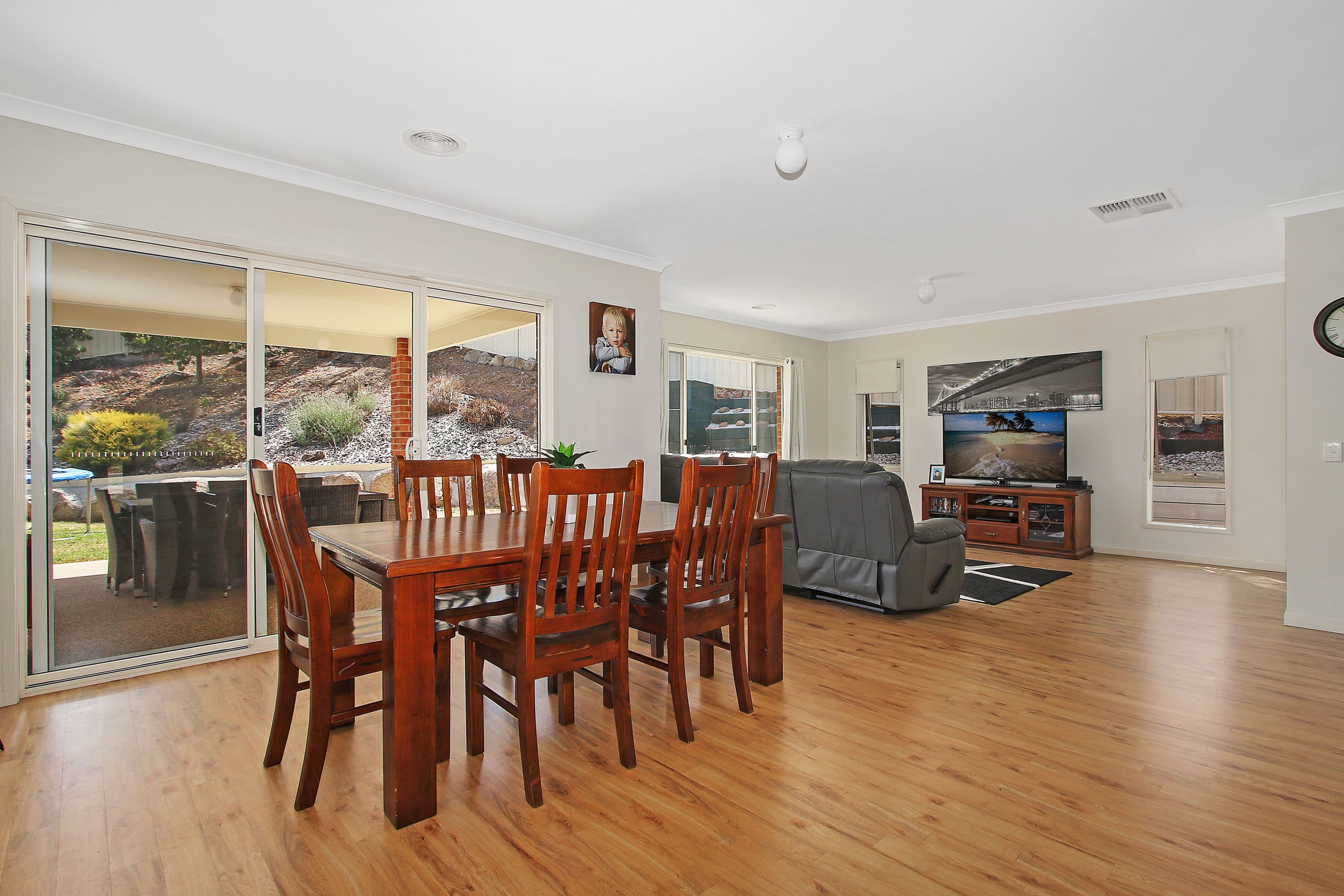 22 Donnington Drive, Wodonga VIC 3690, Wodonga - Thumbnail 3
