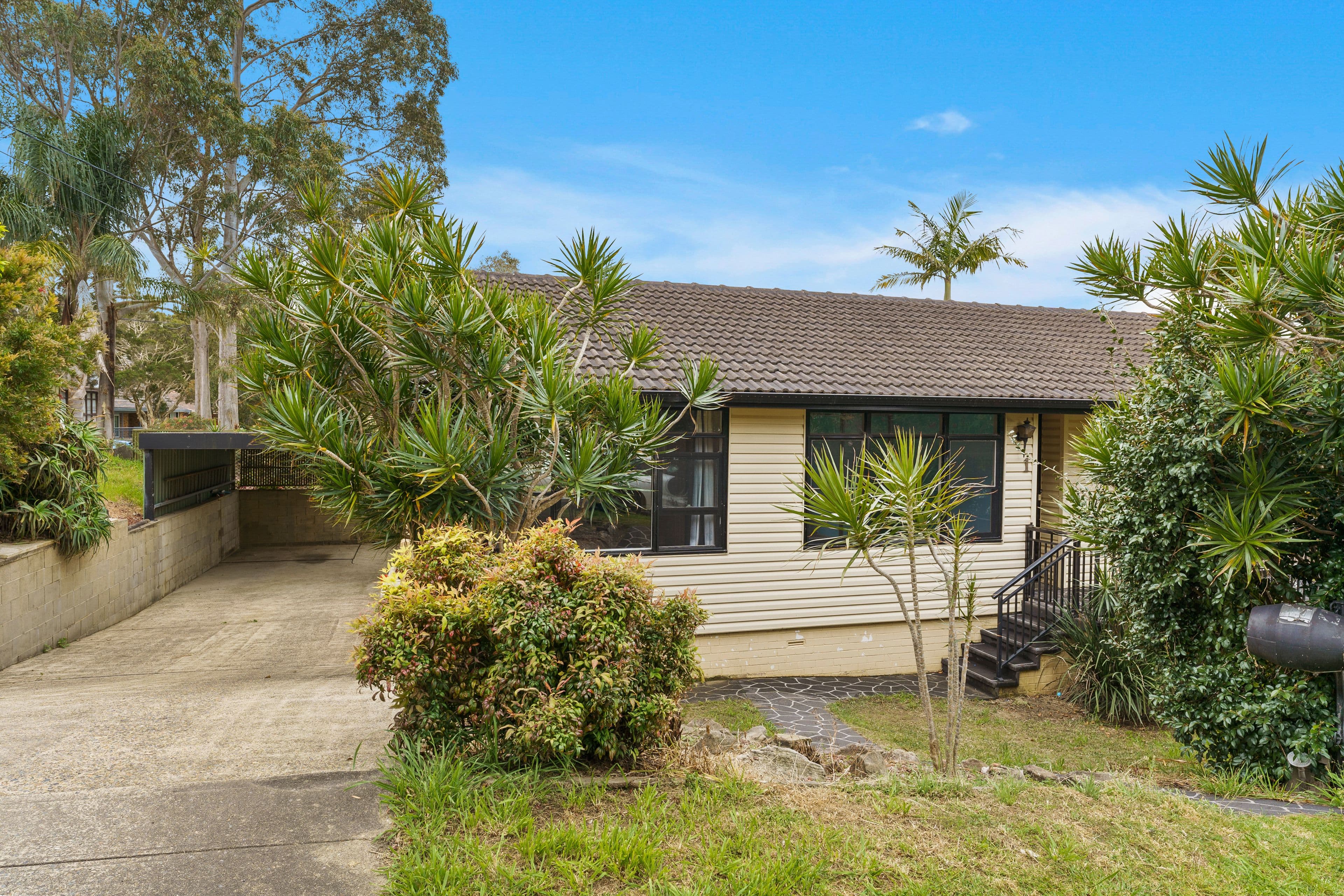 1 Bayview Road, Peakhurst Heights NSW 2210, Peakhurst Heights - Image 1