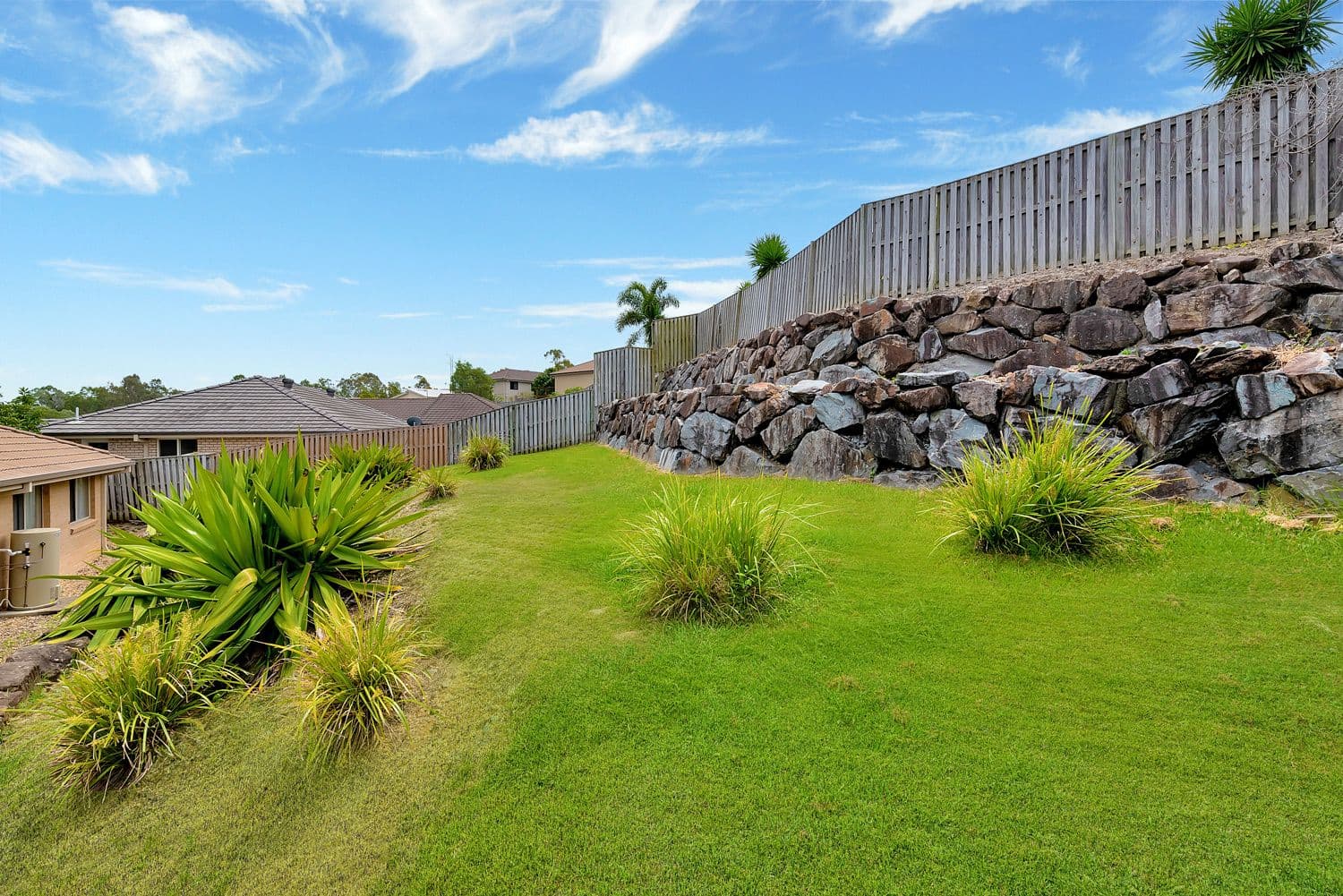 7 Kaplan Street, Oxenford QLD 4210, Oxenford - Thumbnail 3
