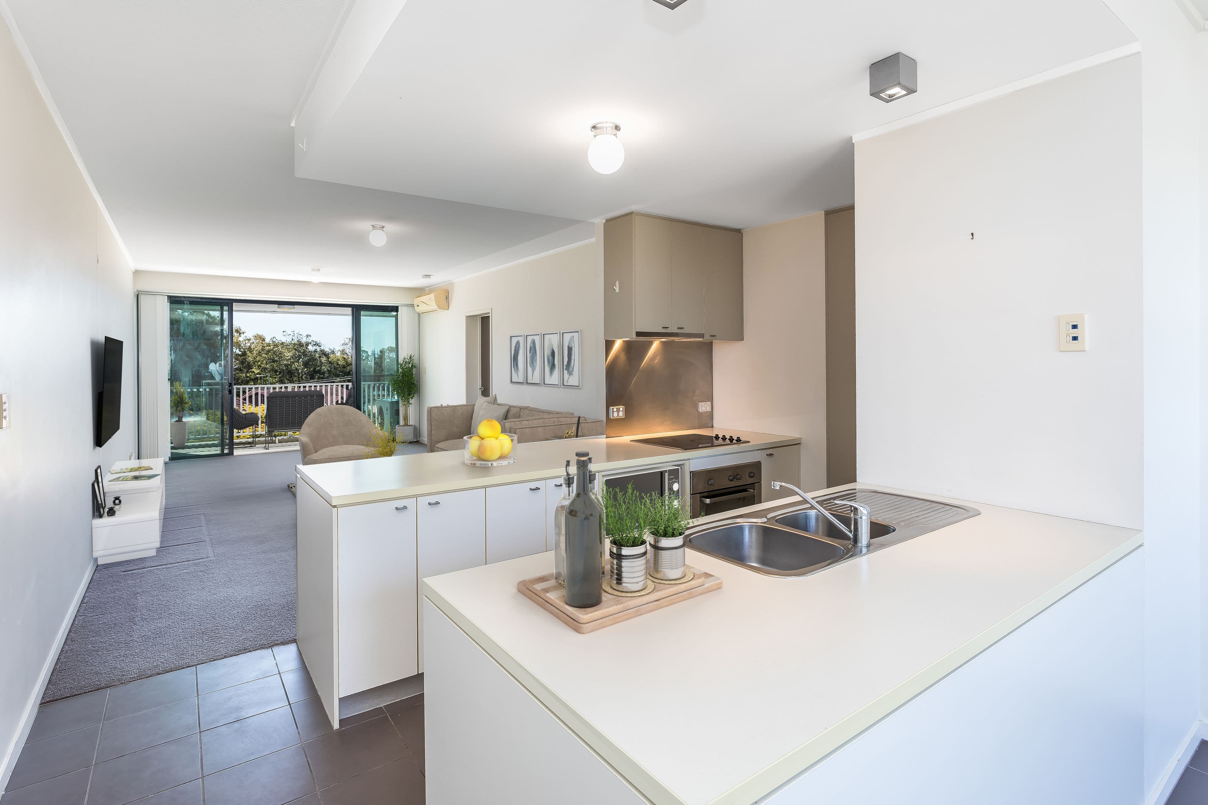 25-33 Dix Street, Redcliffe QLD 4020, Redcliffe - Thumbnail 5