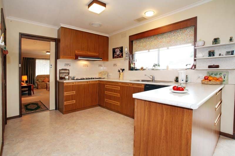 25  Stableford Avenue, GLEN WAVERLEY VIC 3150, Glen Waverley - Thumbnail 2