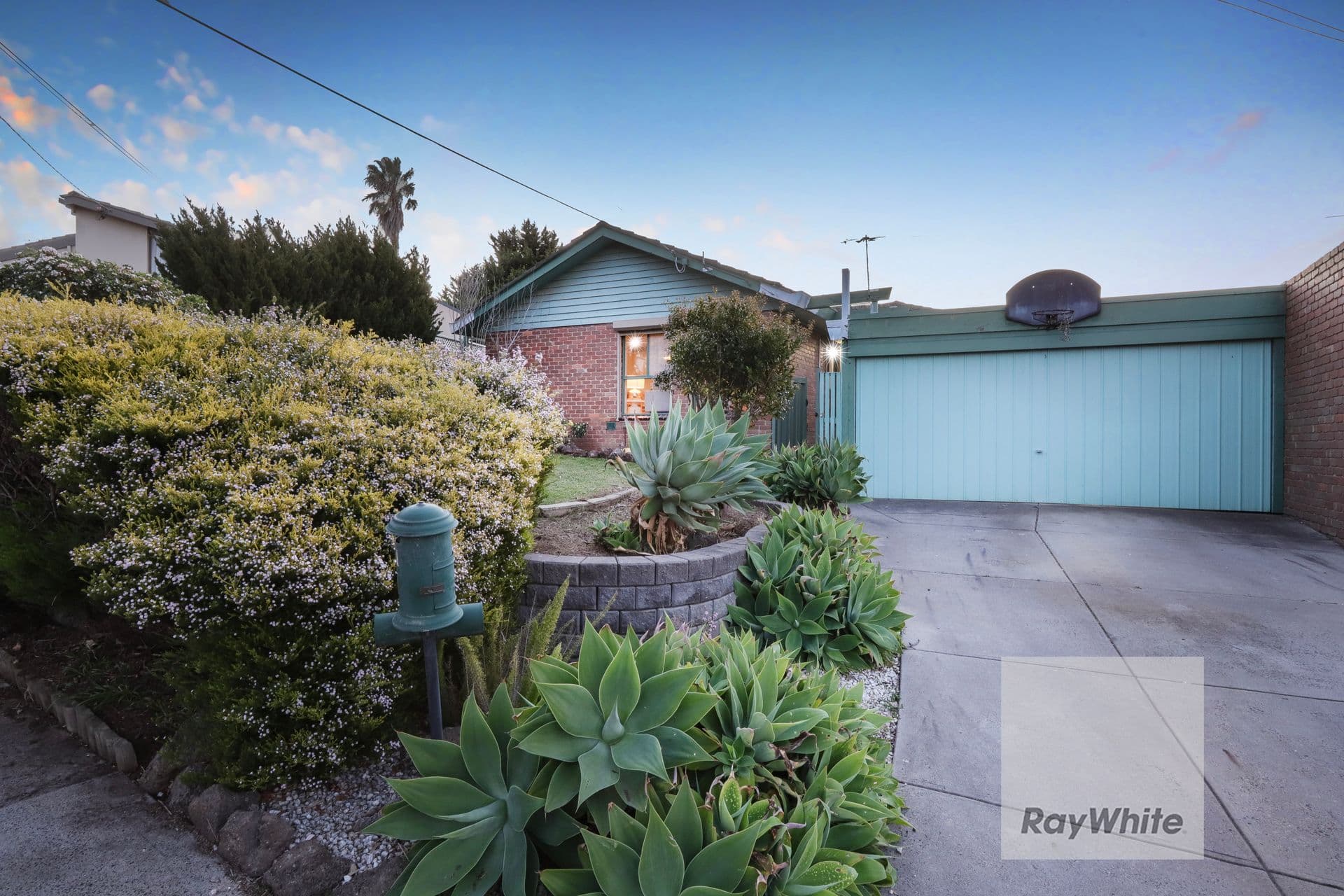 4 Weir Place, Westmeadows VIC 3049, Westmeadows - Thumbnail 3