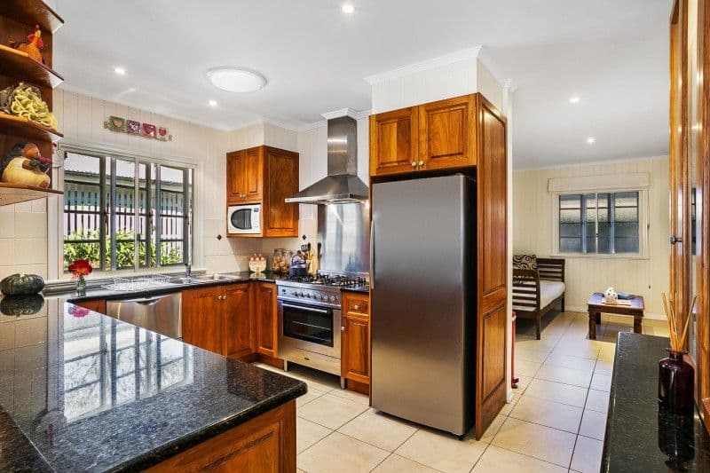36 Bank Road, Graceville QLD 4075, Graceville - Thumbnail 3