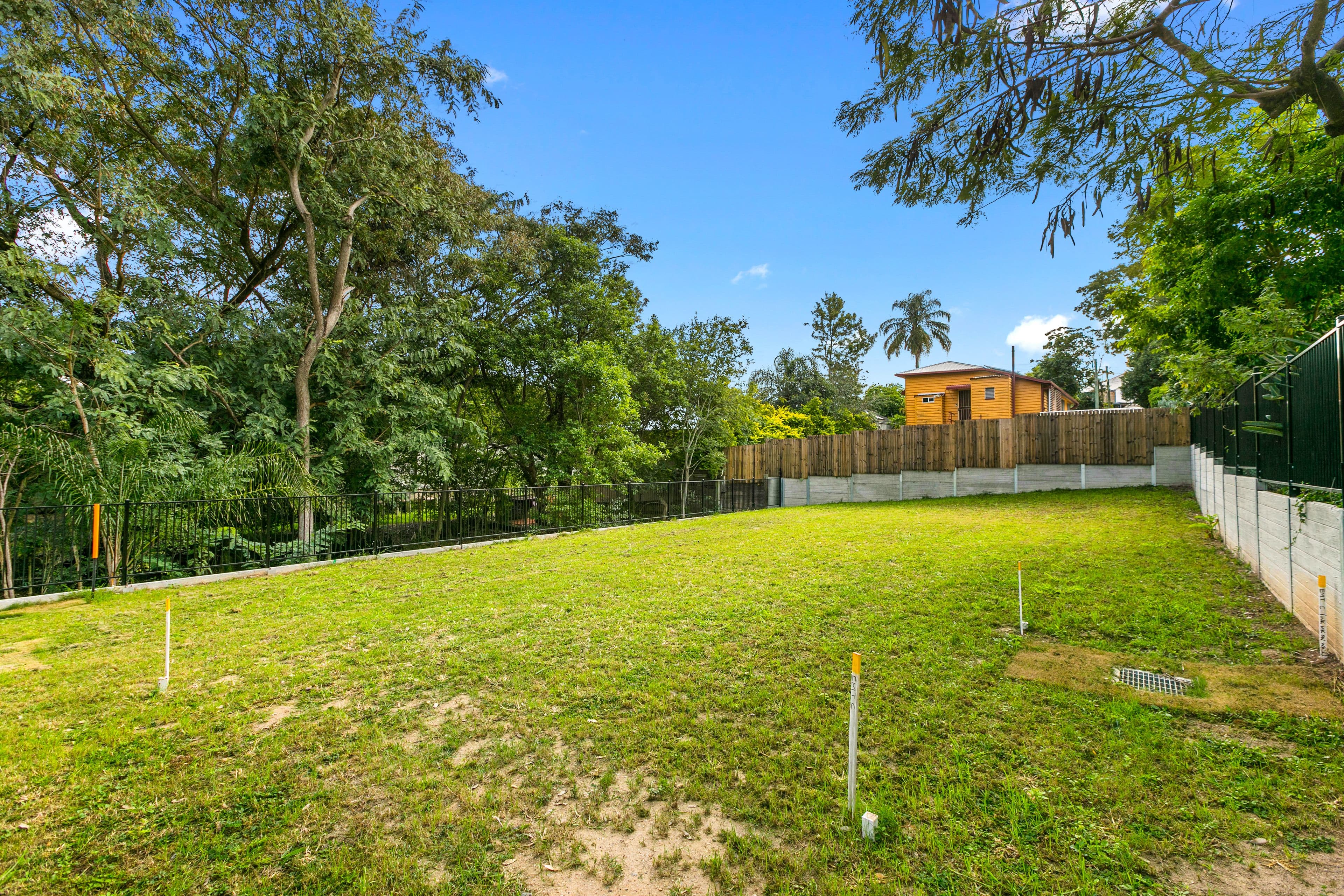 11 Sampson Street, Annerley QLD 4103, Annerley - Thumbnail 3