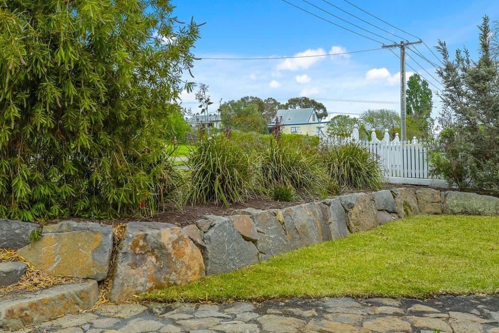 8 Drake Street, Malmsbury VIC 3446, Malmsbury - Thumbnail 3
