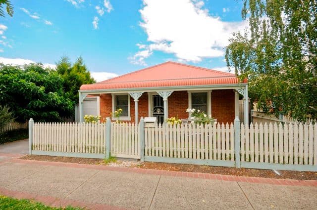 4 ROSEWOOD Place, CHIRNSIDE PARK VIC 3116, Chirnside Park - Image 1
