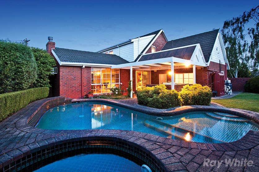 4 Lascelle Drive, Vermont South VIC 3133, Vermont South - Thumbnail 4