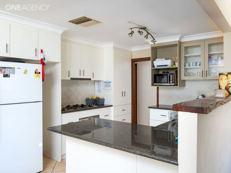29 Goborra Street, Glenfield Park, Glenfield Park - Thumbnail 3