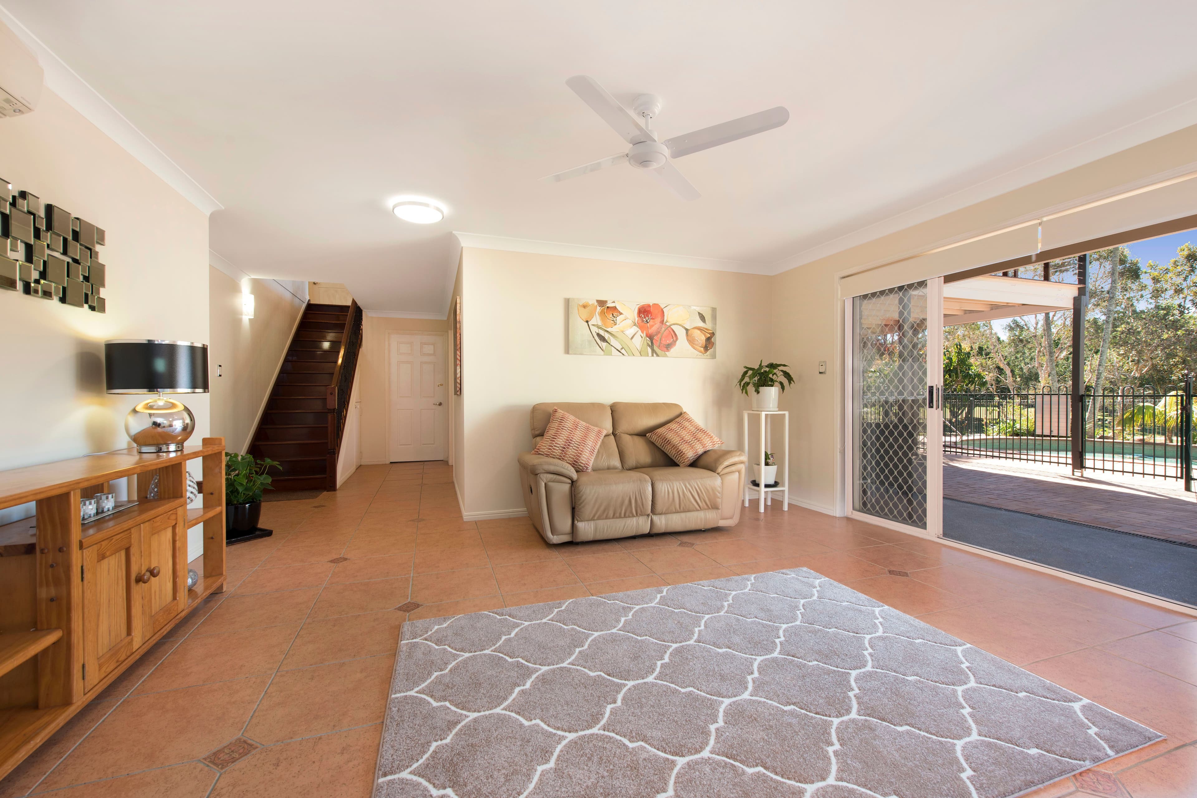 18 Amersham Crescent, Carindale QLD 4152, Carindale - Thumbnail 4