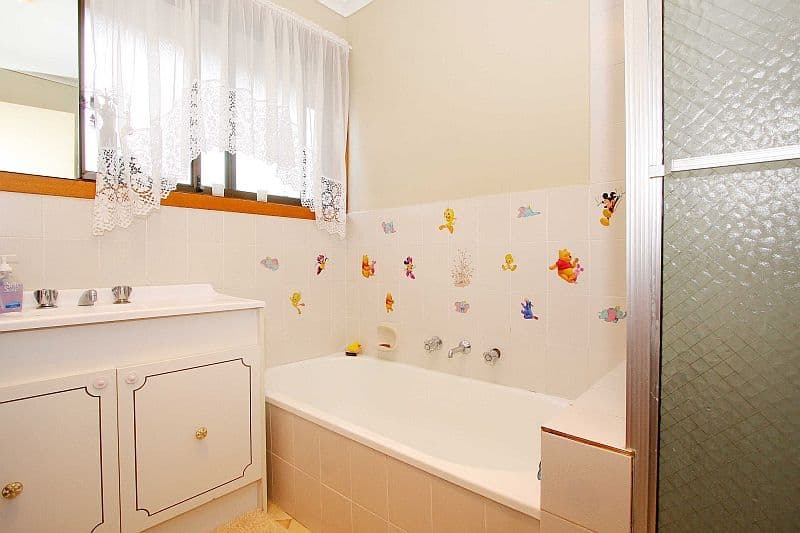 14 Merino Street, RESERVOIR VIC 3073, Reservoir - Thumbnail 6