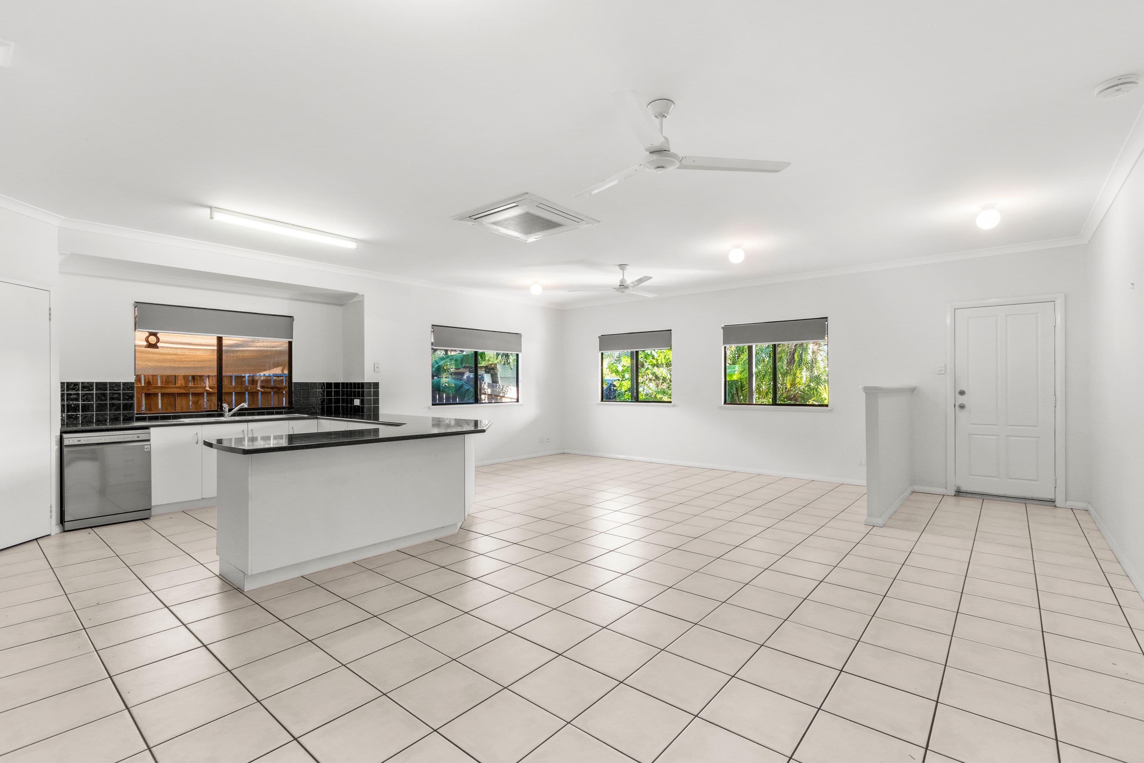 14 Shearwater Crescent, Djugun WA 6725, Djugun - Thumbnail 8