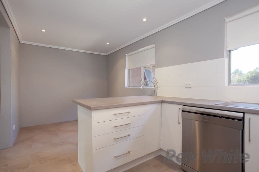 21 Selwyn Street, MEREWETHER NSW 2291, Merewether - Thumbnail 5
