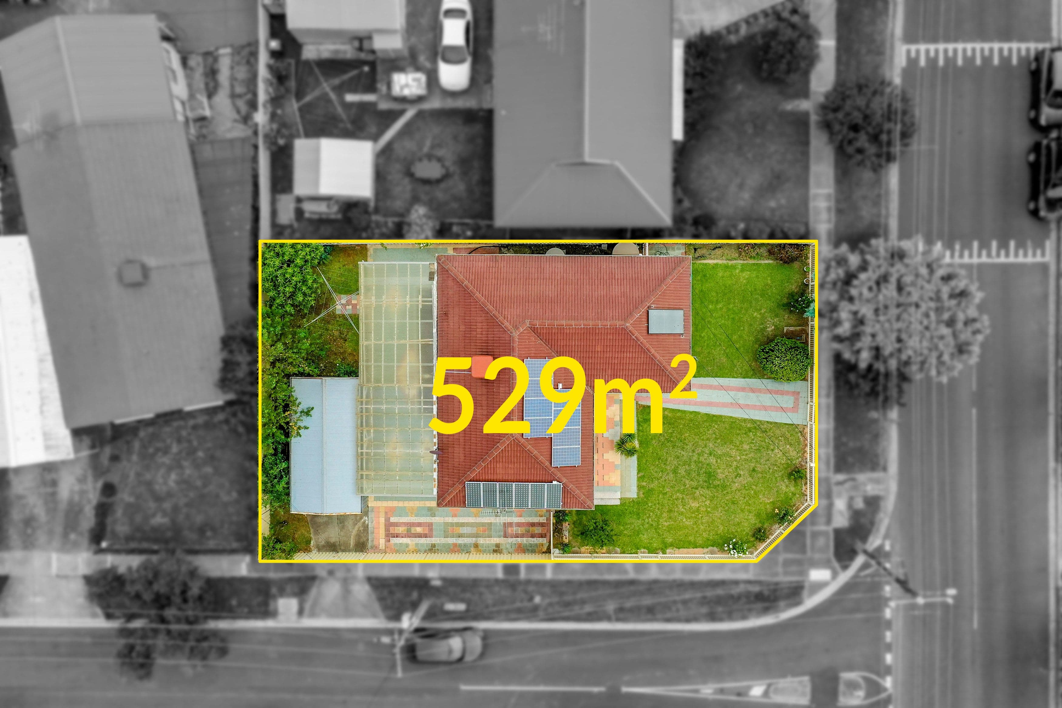 8 Oakwood Road, Albanvale VIC 3021, Albanvale - Thumbnail 2