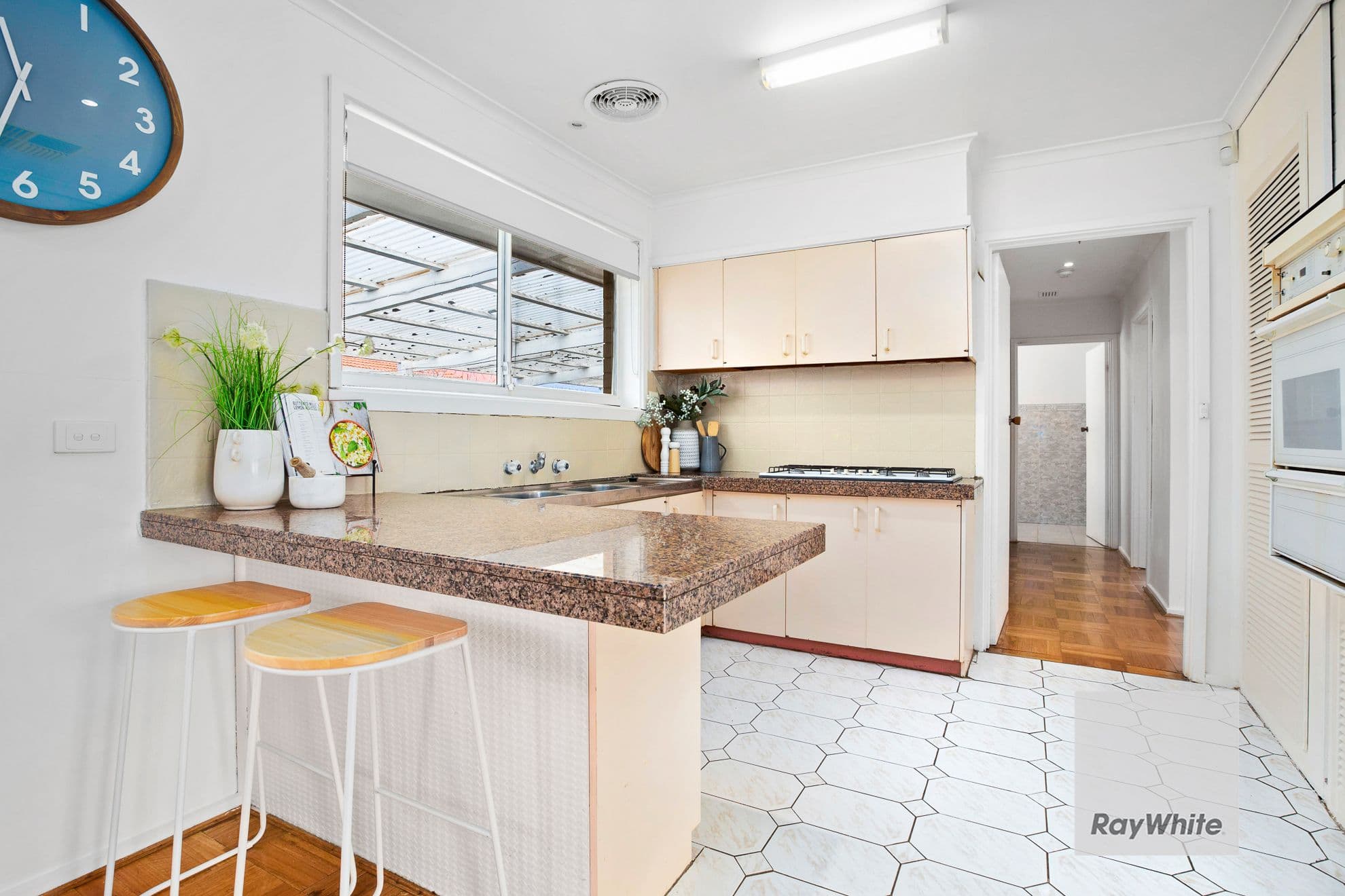 8 Oakwood Road, Albanvale VIC 3021, Albanvale - Thumbnail 6
