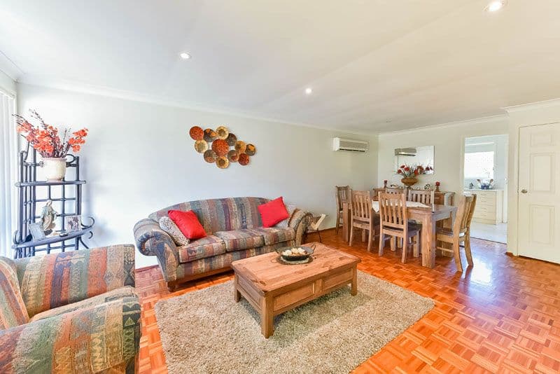 35 Blackwood Avenue, Minto - Image 1