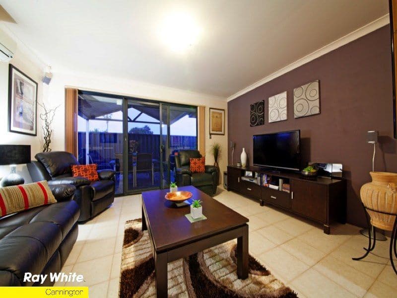 7 Lester Drive, THORNLIE WA 6108, Thornlie - Thumbnail 7