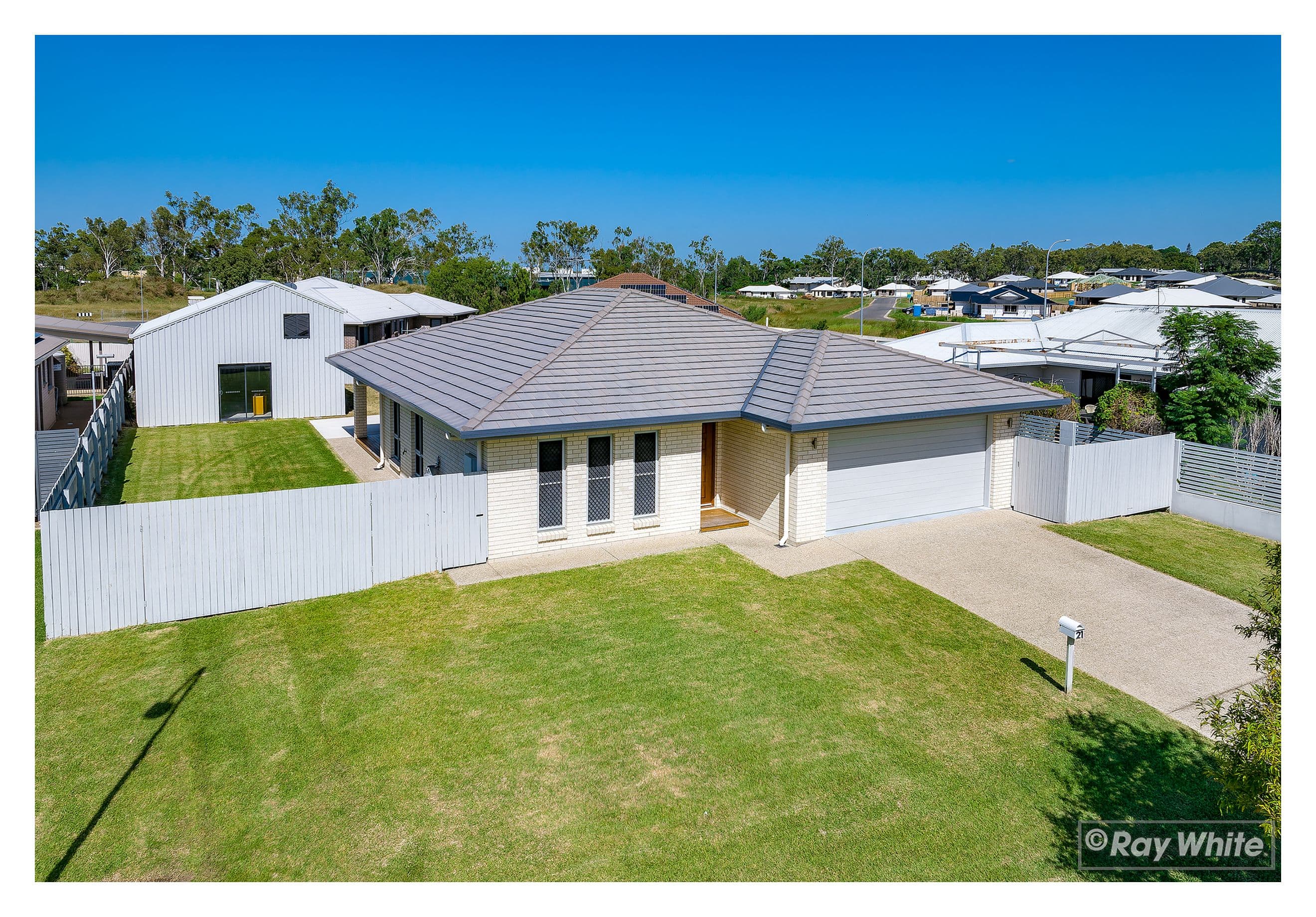 21 Mistletoe Avenue, Norman Gardens QLD 4701, Norman Gardens - Image 1