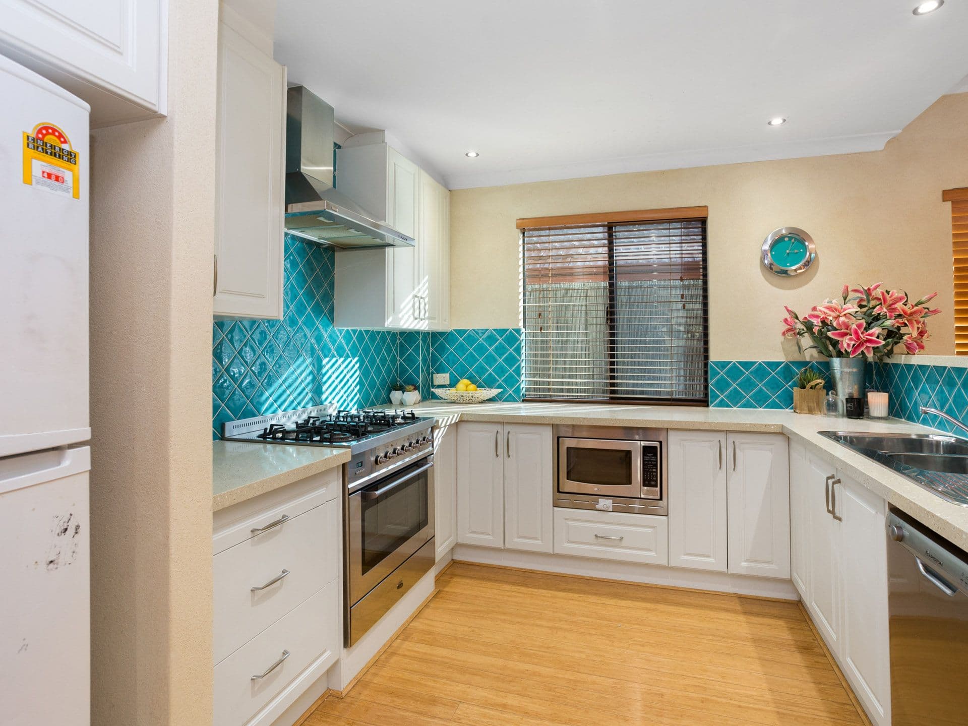 2 Caphorn Close, Bibra Lake WA 6163, Bibra Lake - Thumbnail 2