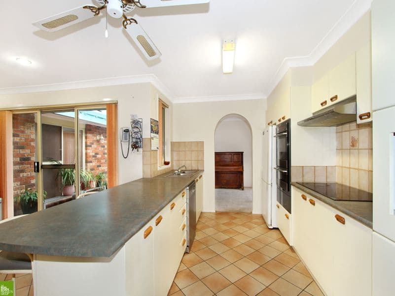 84 Coachwood Drive, Cordeaux Heights - Thumbnail 2
