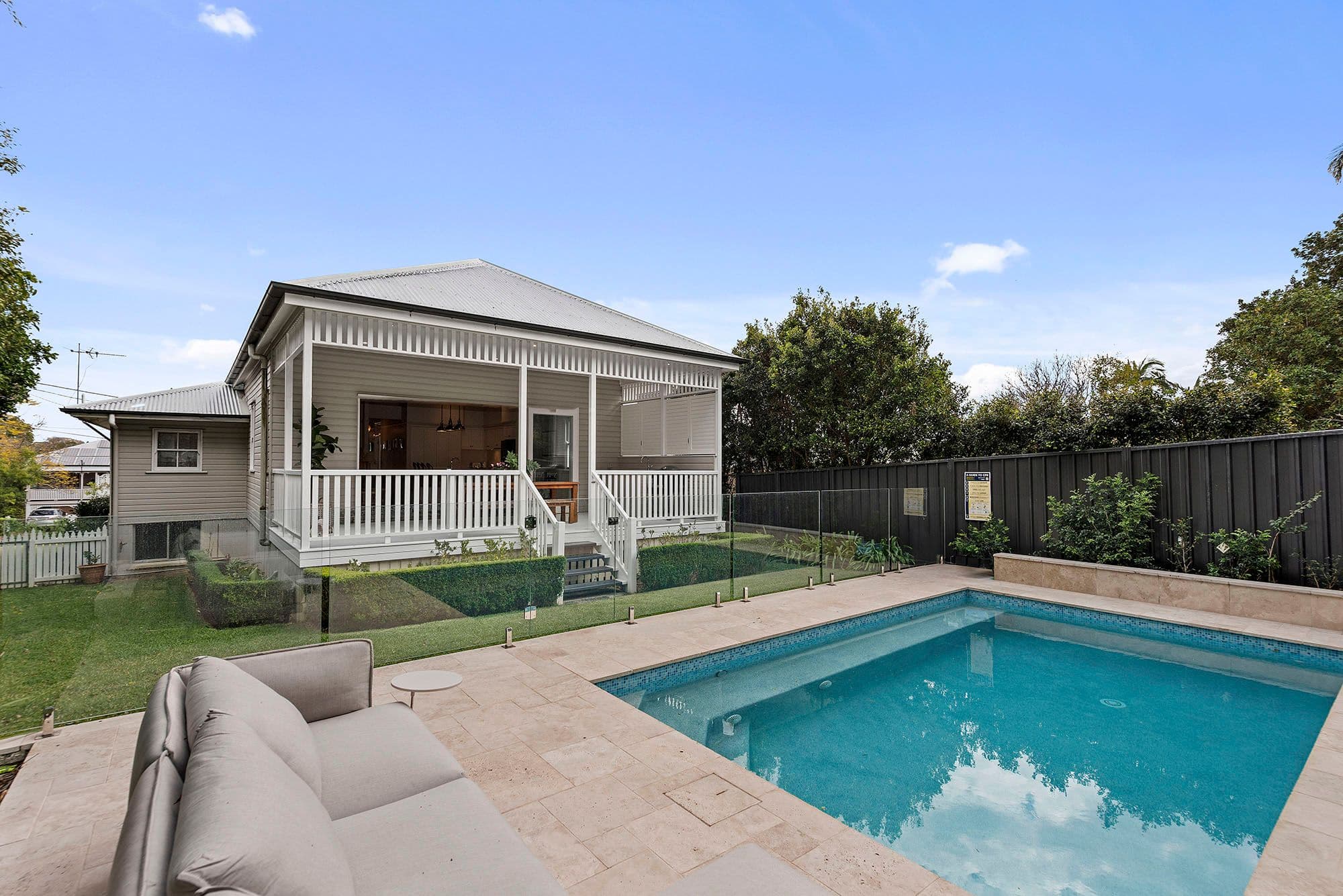 18 Albert Street, Annerley QLD 4103, Annerley - Thumbnail 2