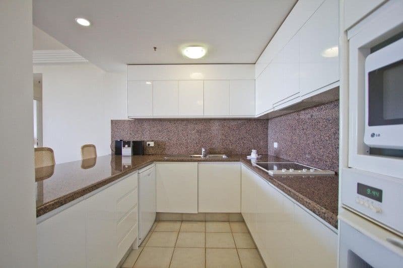 22 'Carmel by the Sea' 177 Old Burleigh Road, BROADBEACH QLD 4218, Broadbeach - Thumbnail 3