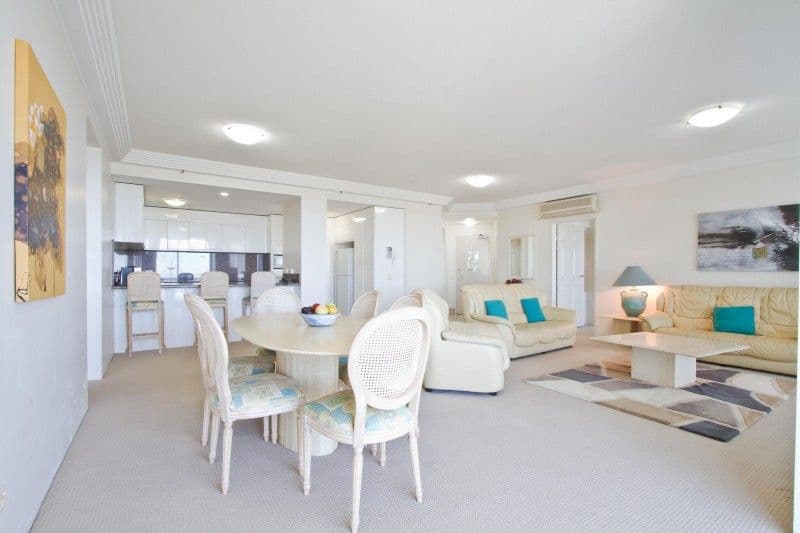 22 'Carmel by the Sea' 177 Old Burleigh Road, BROADBEACH QLD 4218, Broadbeach - Thumbnail 4