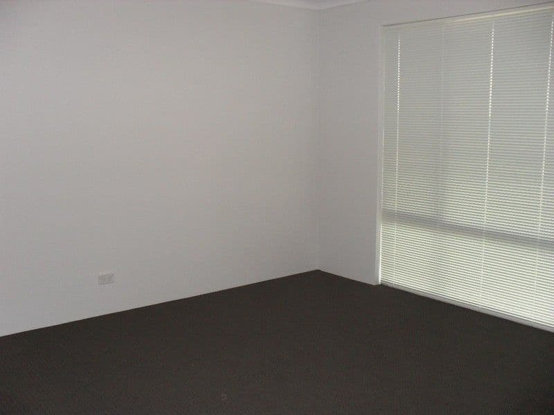 8 Fintown Street, UTAKARRA WA 6530, Utakarra - Thumbnail 4