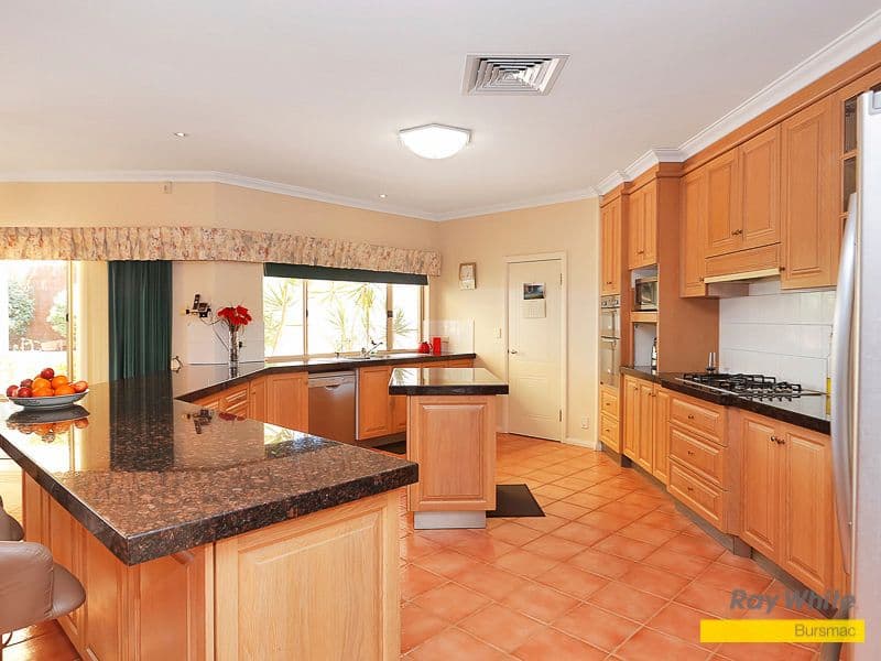 20 Mudlark Crescent, Ballajura WA 6066, Ballajura - Thumbnail 3